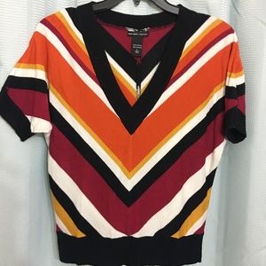 NY&CO Orange & Black Chevron Short Sleeve Sweater